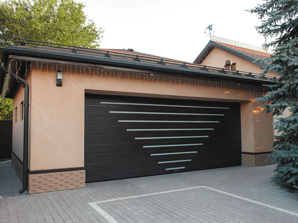 Гаражные секционные ворота RSD02 PREMIUM, дизайн HI-TECH